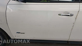 2014 Nissan Pathfinder Hybrid SV – miniatura 53
