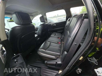 2014 Nissan Pathfinder Platinum - miniatura 13
