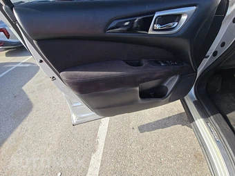 2014 Nissan Pathfinder S – miniatura 8