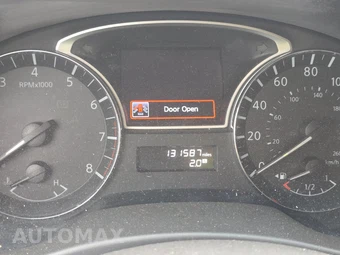 2014 Nissan Pathfinder S - miniatura 12
