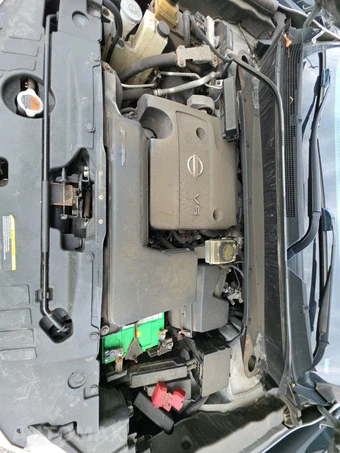 2014 Nissan Pathfinder S - miniatura 16