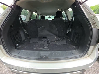 2014 Nissan Pathfinder S - miniatura 17