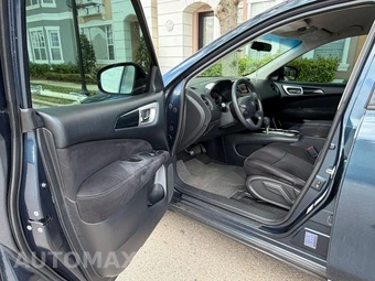 2014 Nissan Pathfinder S - miniatura 11
