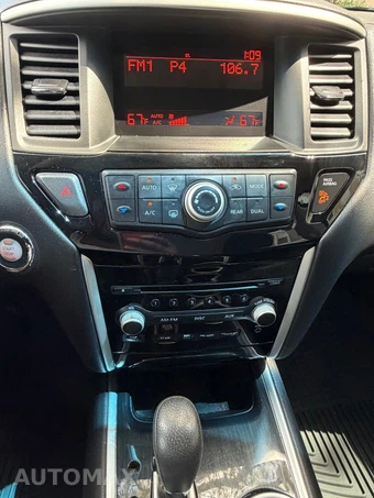 2014 Nissan Pathfinder S - miniatura 27