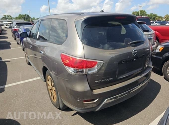 2014 Nissan Pathfinder S - miniatura 3