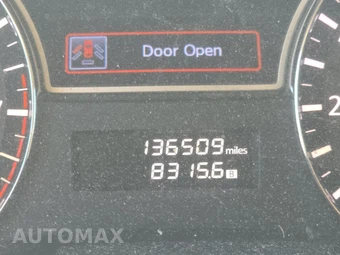 2014 Nissan Pathfinder SL - miniatura 12