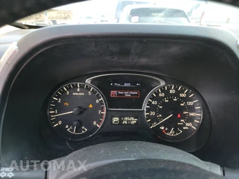 2014 Nissan Pathfinder SL - miniatura 12