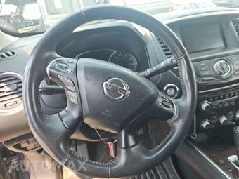 2014 Nissan Pathfinder SL – miniatura 10