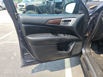2014 Nissan Pathfinder SL – miniatura 9