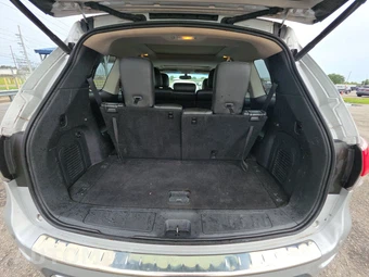 2014 Nissan Pathfinder SL - miniatura 17