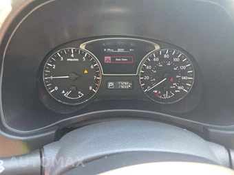 2014 Nissan Pathfinder SL – miniatura 6