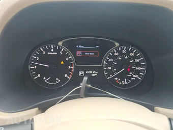2014 Nissan Pathfinder SL - miniatura 12