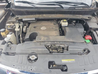 2014 Nissan Pathfinder SL - miniatura 16