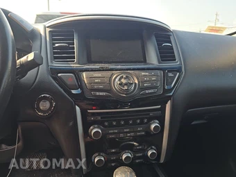 2014 Nissan Pathfinder SV - miniatura 11