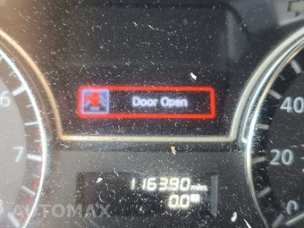 2014 Nissan Pathfinder SV - miniatura 12
