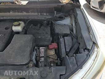 2014 Nissan Pathfinder SV – miniatura 27