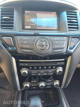 2014 Nissan Pathfinder SV – miniatura 10