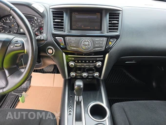 2014 Nissan Pathfinder SV - miniatura 11