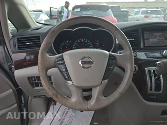 2014 Nissan Quest SL 118.1" WB - miniatura 10