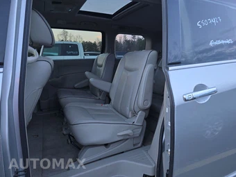 2014 Nissan Quest SL 118.1" WB - miniatura 13