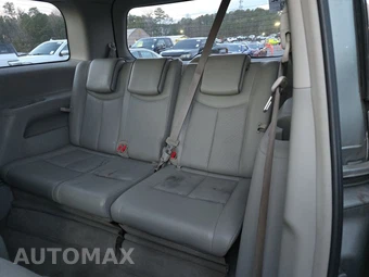 2014 Nissan Quest SL 118.1" WB - miniatura 14