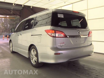 2014 Nissan Quest SL 118.1" WB - miniatura 6