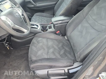 2014 Nissan Rogue S - miniatura 7