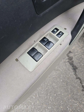 2014 Nissan Rogue Select S – miniatura 26