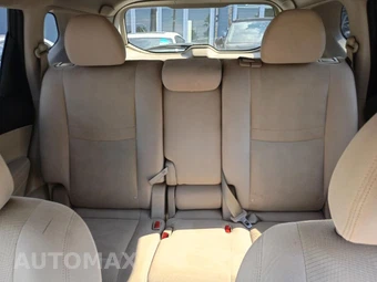 2014 Nissan Rogue SV - miniatura 10