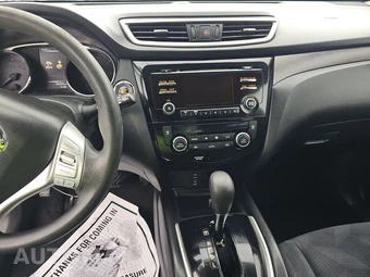 2014 Nissan Rogue SV – miniatura 11