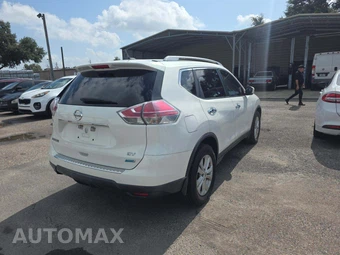 2014 Nissan Rogue SV – miniatura 3