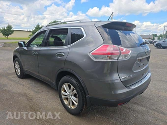 2014 Nissan Rogue SV – miniatura 2