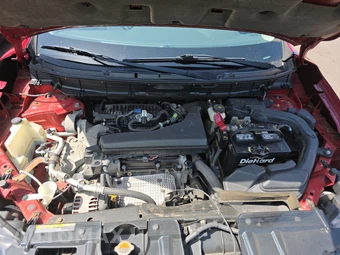 2014 Nissan Rogue SV – miniatura 15