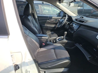2014 Nissan Rogue SV - miniatura 8