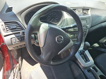 2014 Nissan Sentra S – miniatura 10