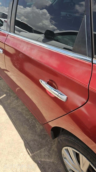 2014 Nissan Sentra S – miniatura 23