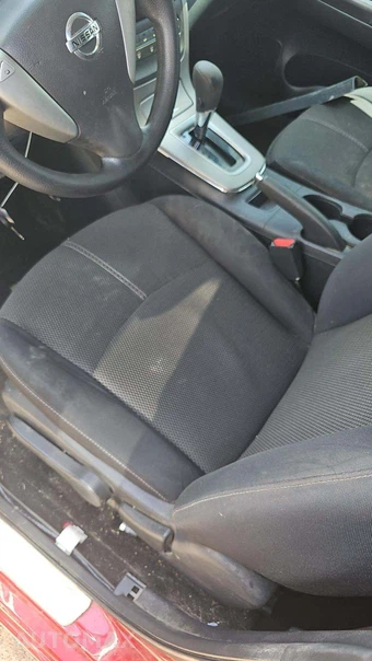 2014 Nissan Sentra S – miniatura 31