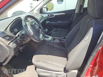 2014 Nissan Sentra S – miniatura 7