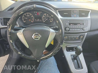 2014 Nissan Sentra S - miniatura 11