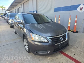 2014 Nissan Sentra S - miniatura 3