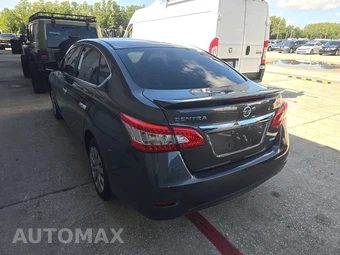 2014 Nissan Sentra S - miniatura 6