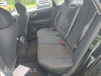 2014 Nissan Sentra S – miniatura 10