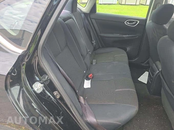 2014 Nissan Sentra S – miniatura 13