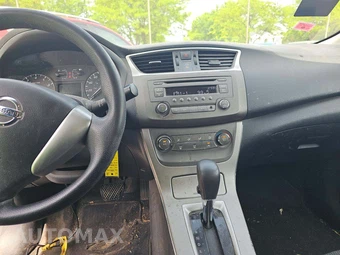 2014 Nissan Sentra S – miniatura 7