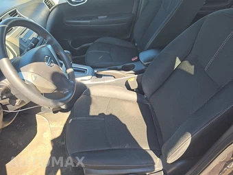 2014 Nissan Sentra S – miniatura 13