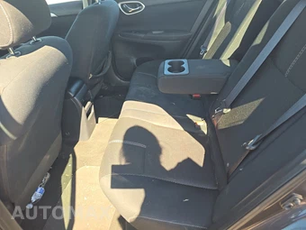 2014 Nissan Sentra S – miniatura 19