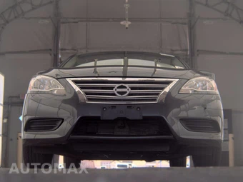 2014 Nissan Sentra S – miniatura 3