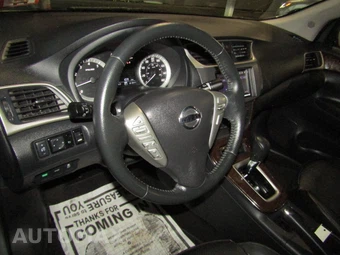 2014 Nissan Sentra SL – miniatura 9