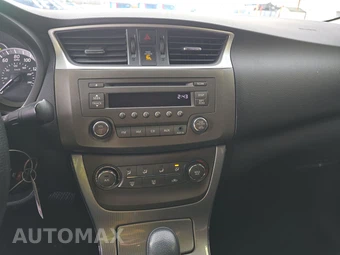 2014 Nissan Sentra SR – miniatura 11