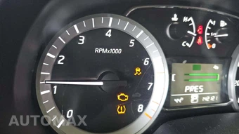 2014 Nissan Sentra SR – miniatura 23